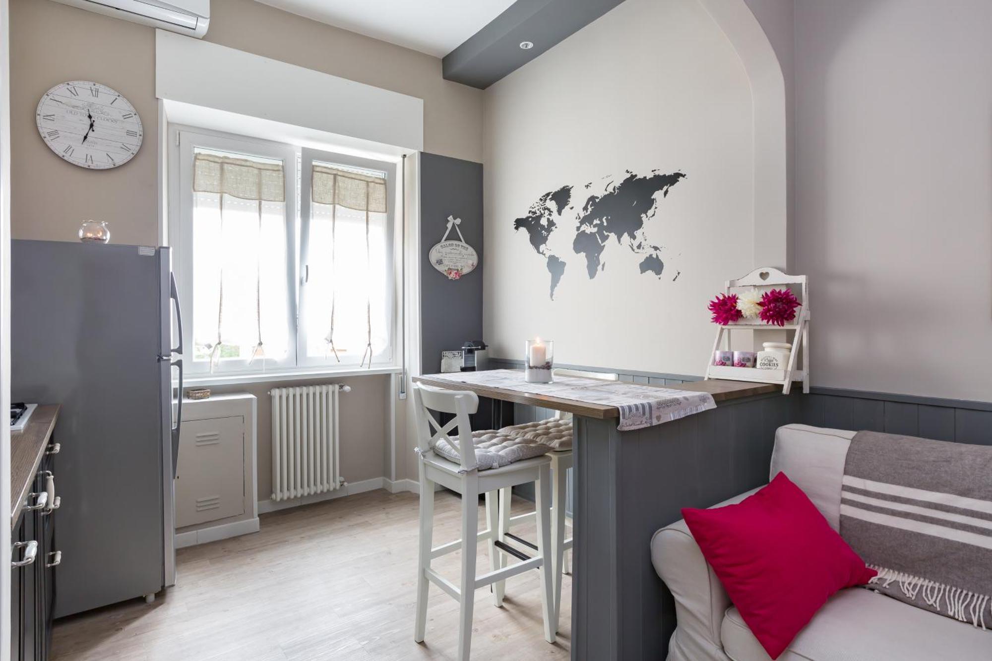 Peonies House Quiet Flat Overlooking Appartamento